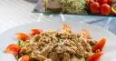 Sałatka kebab (gyros): Hit imprez, przepis krok po kroku!