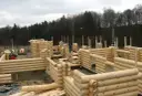 Jaka grubość bala na dom całoroczny, aby uniknąć wysokich kosztów ogrzewania?