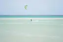 Kitesurfing w Europie: Przewodnik po najlepszych spotach