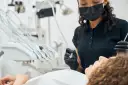 Co zrobić na silny ból zęba? Skuteczne metody ulgi i pomoc dentysty