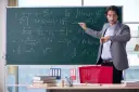 Trzynastka w oświacie: Komu przysługuje i jak ją obliczyć?