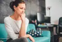 Zaburzenia adaptacyjne czy to choroba psychiczna? Odkryj prawdę o objawach i leczeniu