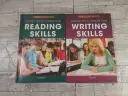 Dwa podręczniki Rona Fry'a: "Reading Skills" i "Writing Skills", pomagające w nauce.