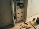 Jak zrobić szafę wnękową z drzwiami otwieranymi - krok po kroku, aby uniknąć błędów