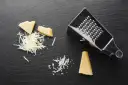 Ser parmezan czym zastąpić? Oto najlepsze alternatywy i porady