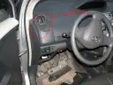 Gdzie jest schowany lewarek w toyocie yaris - uniknij kłopotów z oponami
