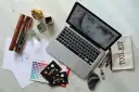Photoshop 2026: Jaki laptop? Uniknij błędów, wybierz mądrze!
