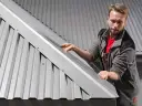 Blacha trapezowa na dach – wybierz najlepszy materiał i zaoszczędź