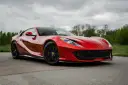 Ile kosztuje wypożyczenie ferrari? Ceny, które zaskoczą każdego