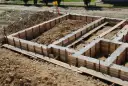 Jaki fundament pod dom 35m2? Odkryj najlepsze opcje i koszty