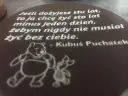 Cytaty z Kubusia Puchatka: "Jeśli dożyjesz stu lat, to ja chcę żyć sto lat minus jeden dzień, żebym nigdy nie musiał żyć bez ciebie.