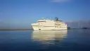 Prom Norröna linii Smyril Line wypływa na wody. Czas podróży na Islandię zależy od trasy i warunków pogodowych.
