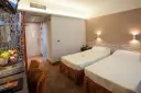 Hotel Berna Milano: Posizione, Servizi e Comfort Ideali