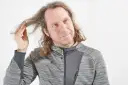 Lange Haare für Männer: Dein ultimativer Guide zu Wachstum & Styling