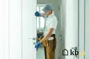 Ile kosztują drzwi na wymiar? Pełny kosztorys i porady eksperta.