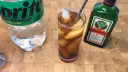 Jägermeister ze Spritem: Zrób idealny drink w minutę!