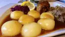 Bytom: Gdzie zjeść? Od śląskiej rolady po sushi odkryj smaki!