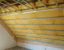 Co na izolacje poddasza: najlepsze materiały i metody ocieplenia