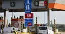 Znaki drogowe na płatnym odcinku autostrady A4 z systemem e-TOLL.