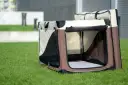 Składana klatka materiałowa dla psa, idealna na podróż lub jako bezpieczne miejsce w domu. Lekka i łatwa w transporcie.