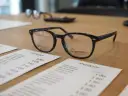 Ceny oprawek okularowych: Jak nie przepłacić? Poradnik