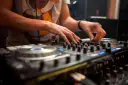 Jak szukać DJ-a na wesele, aby uniknąć rozczarowania i kosztów