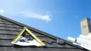 Jak obliczyć metry kwadratowe dachu i uniknąć kosztownych błędów