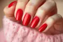 Co oznacza czerwony kolor paznokci? Symbolika i emocje związane z wyborem