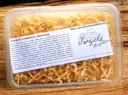 Jurajski makaron domowy, ręcznie robiony, z jajek i mąki, w porównaniu do kupnego ze sklepu, to prawdziwy rarytas.