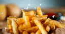 Jak zrobić idealne frytki w domu? Sekret chrupkości i smaku