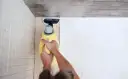Skuteczne sposoby na zabezpieczenie fug pod prysznicem przed pleśnią