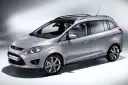 Pojemność baku Ford C-Max: Ile litrów? Zasięg i rezerwa paliwa