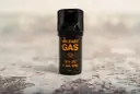 Czarny gaz pieprzowy z pomarańczowym napisem "MILITARY GAS" i informacją "Stream".