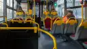 Jak sprawdzić rozkład jazdy autobusów w Warszawie? Podróżuj bez stresu!