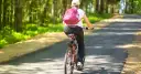 Czy jazda na rowerze odchudza? Sprawdź, jak schudnąć skutecznie