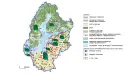 Mapa zlewiska Morza Bałtyckiego: pokazano granice państw, użytki rolne, lasy, źródła zanieczyszczeń, przemysł i stan wód.