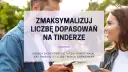 Para z telefonami, uśmiechnięci, z napisem "Zmaksymalizuj liczbę dopasowań na Tinderze". Porady na Tinderze.