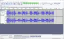 Audacity - program do nagrywania dźwięku, pokazuje dwie ścieżki audio z falami dźwiękowymi.