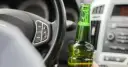 Piwo bezalkoholowe za kierownicą: Legalne czy nie? Wyjaśniamy