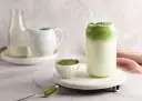 Jak smakuje matcha latte? Rozwiewamy mity i odkrywamy smak!