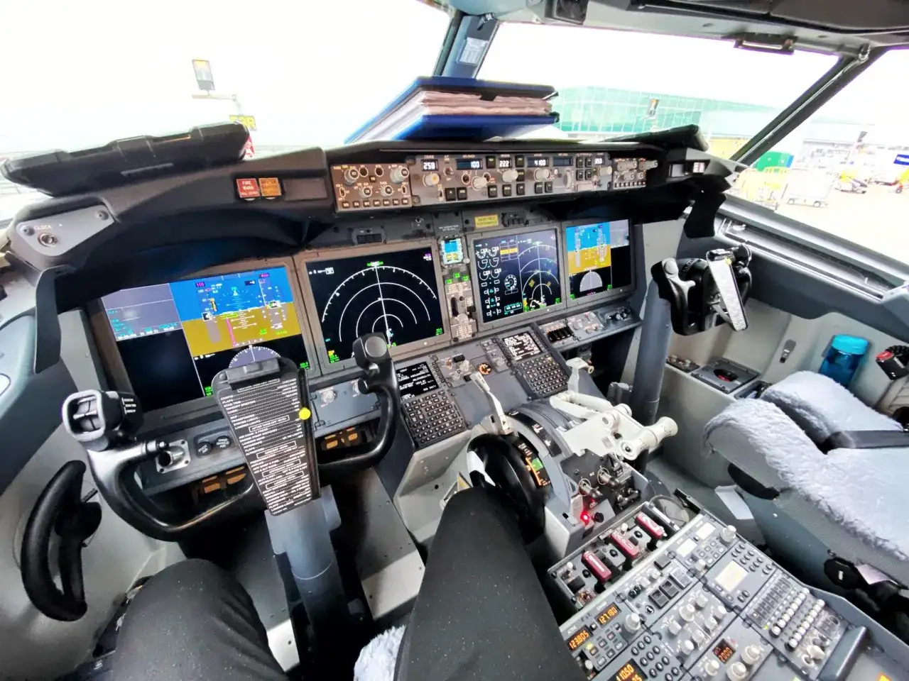 Boeing 737 - Przewodnik dla pasażera: NG vs MAX, kabina, wybór miejsca