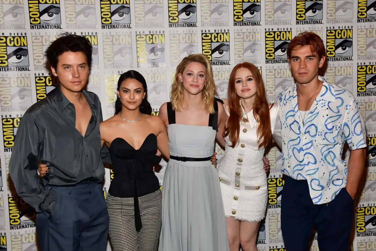 Obsada Riverdale - kto gra kogo i jak zmieniała się przez sezony