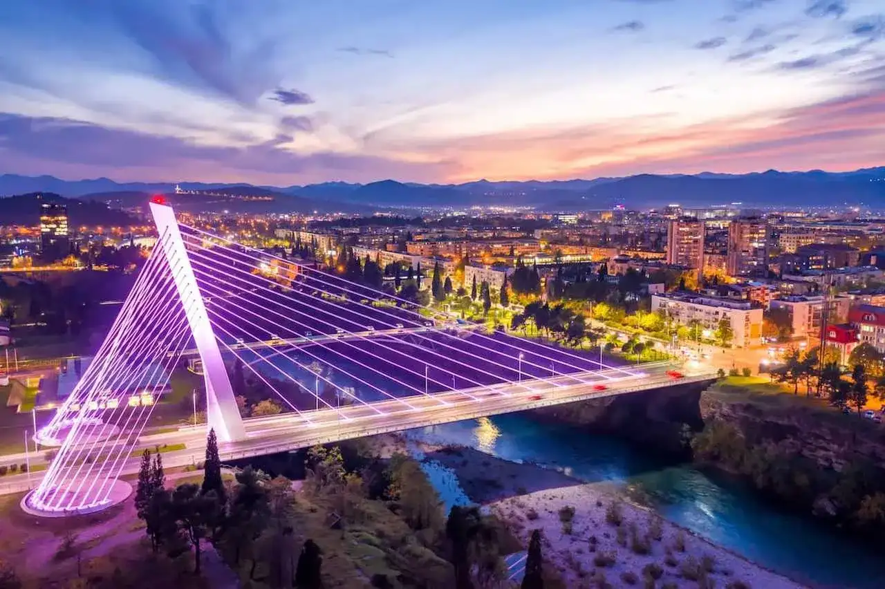 Podgorica - Przewodnik po stolicy Czarnogóry. Czy warto?