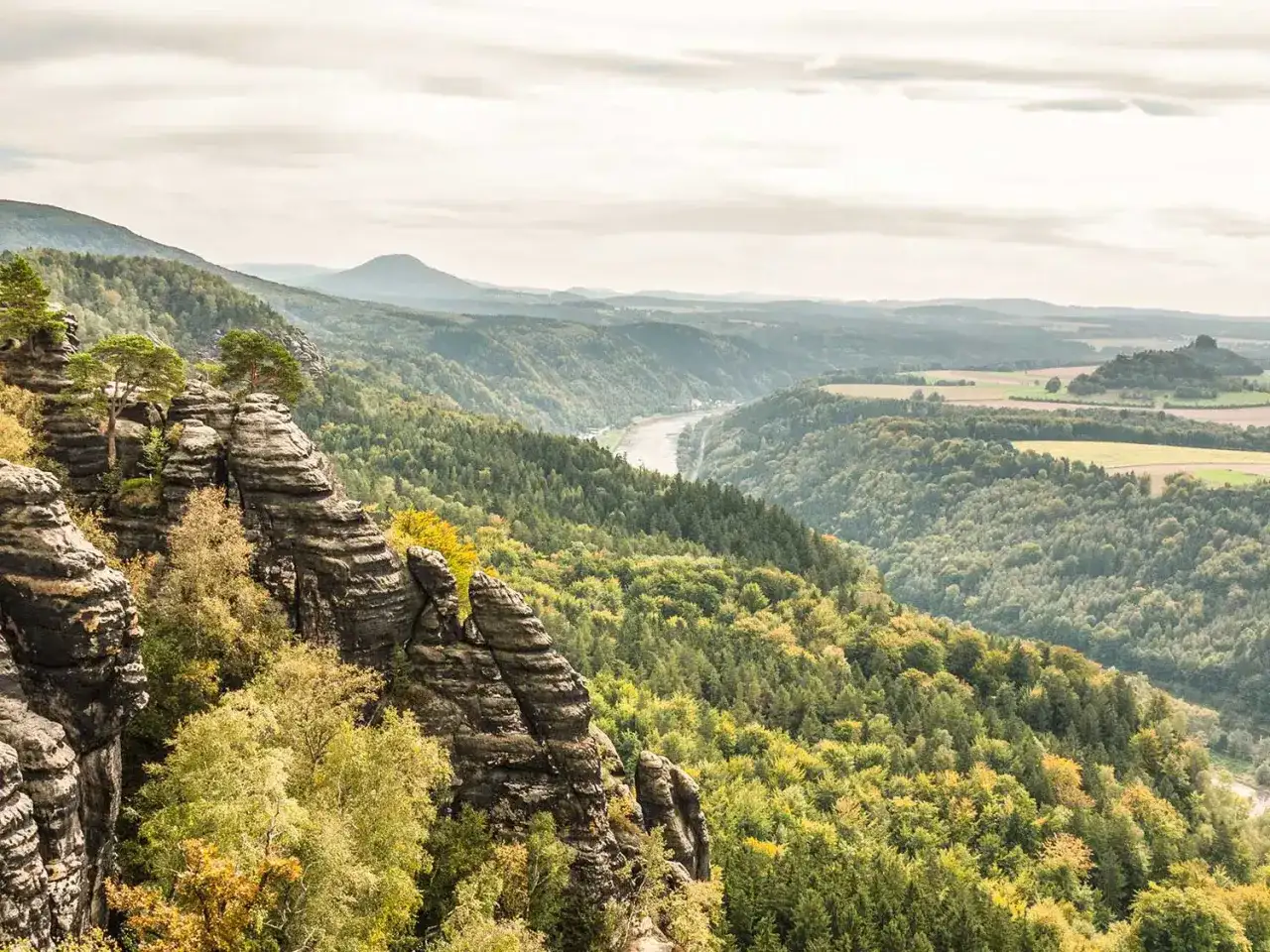 Elbsandsteingebirge erleben - Bastei, Schrammsteine und Wandertipps