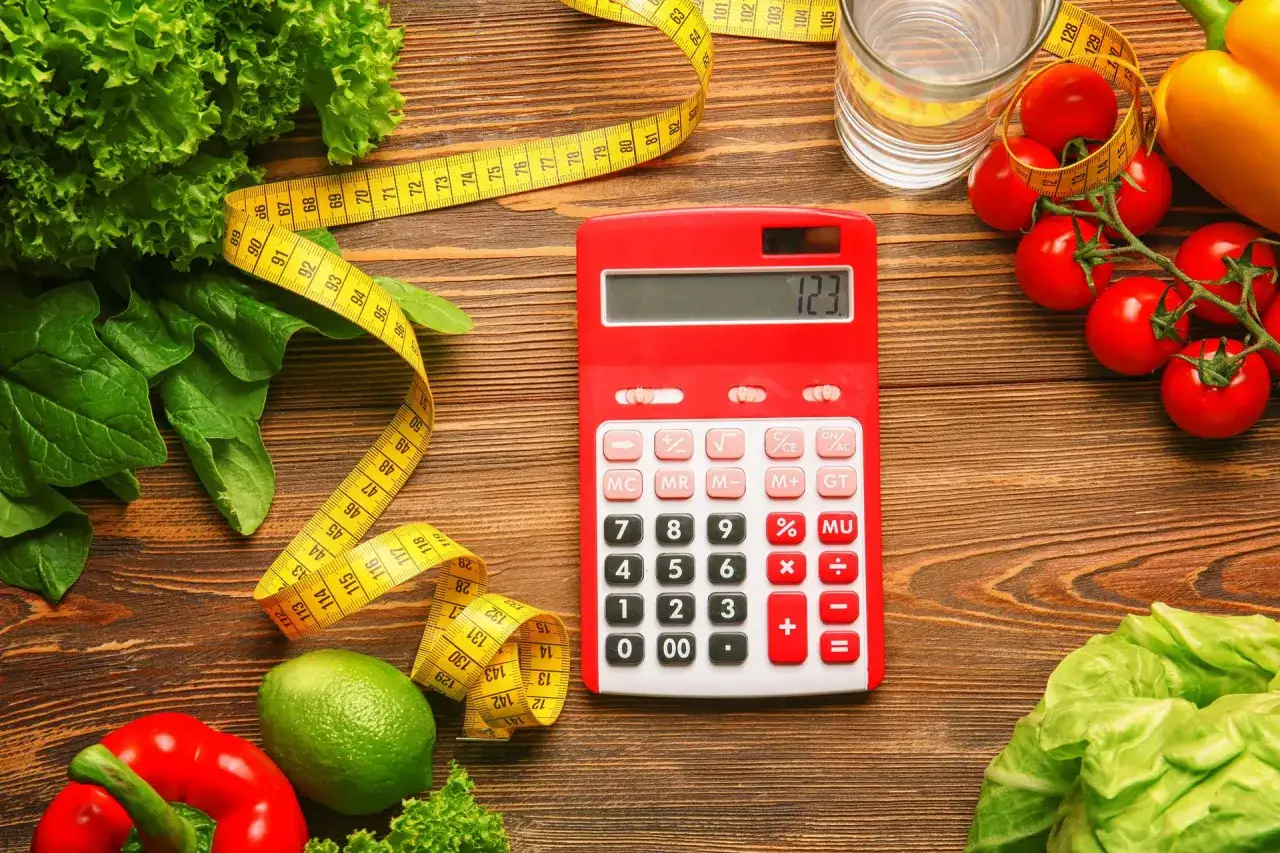 1 kg ile to kcal - Poznaj przelicznik i zasady mądrej redukcji