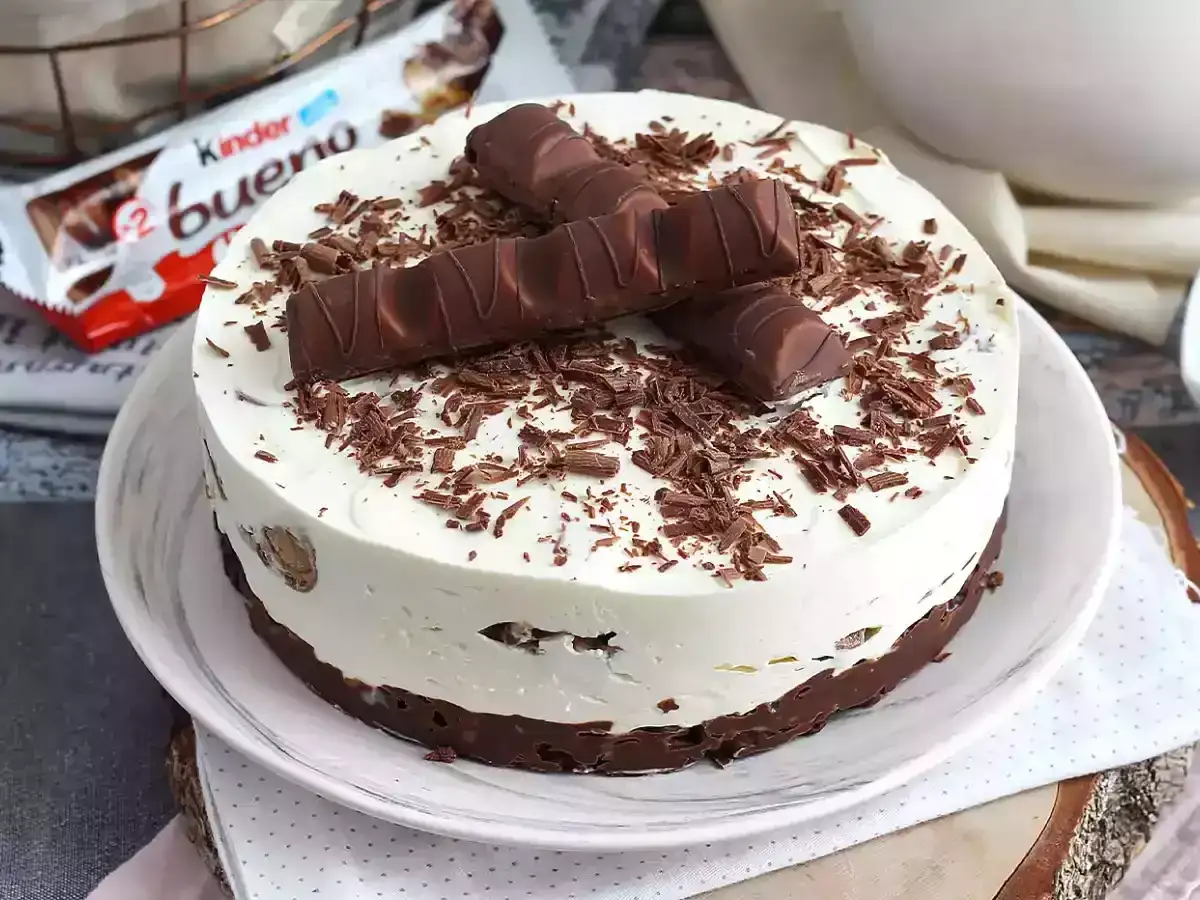Sernik Kinder Bueno: Przepis na Kultowy Deser Bez Pieczenia i z Piecem