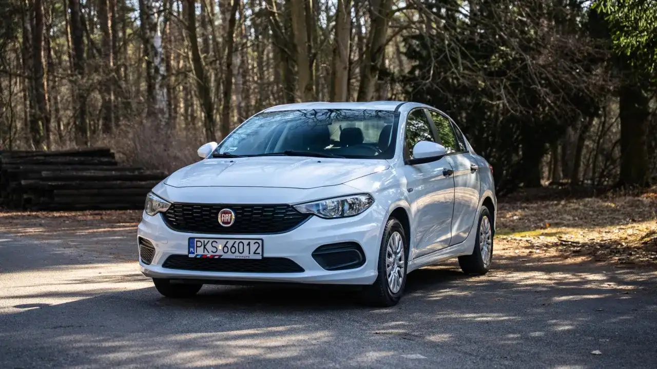 Fiat Tipo - Czy to faktycznie auto rozsądku? Opinie, silniki i usterki