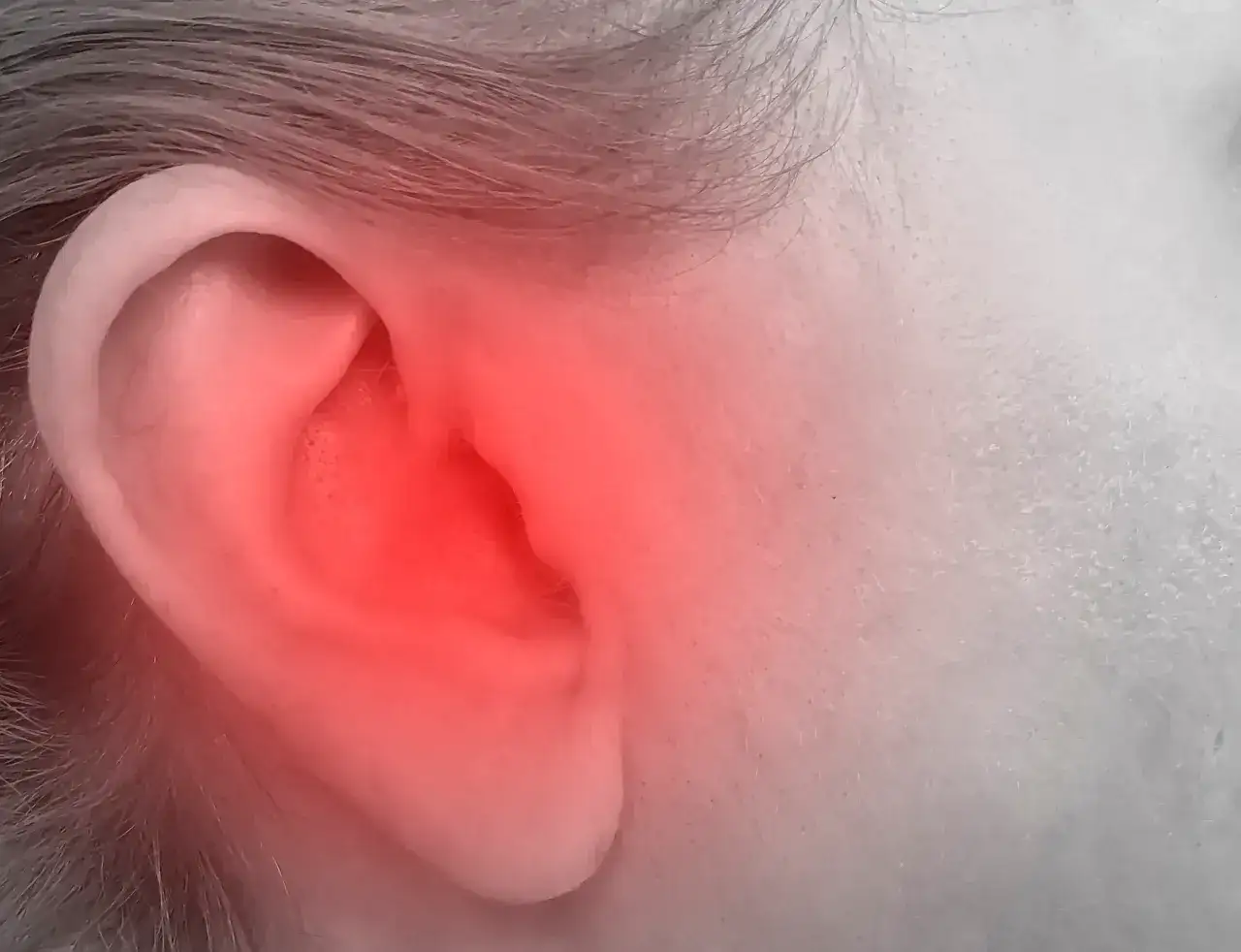Helix w uchu - ból, gojenie i pielęgnacja przekłucia