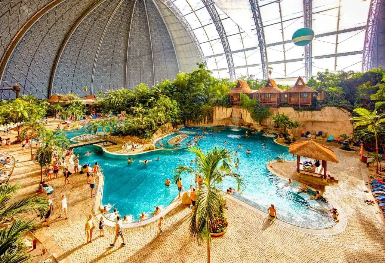 Baseny pod Berlinem - Który wybrać? Przewodnik po aquaparkach