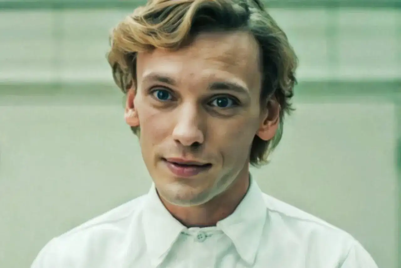 Aktor Vecny – kim jest Jamie Campbell Bower?